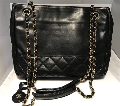 chanel chain shoulder bag|Chanel vintage chain shoulder bag.